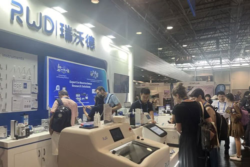 必威官方首页官网betway积极参与FENS展会，助力全球神经科学研究发展